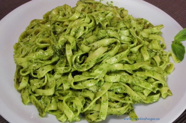Tagliatelle Al Pesto 